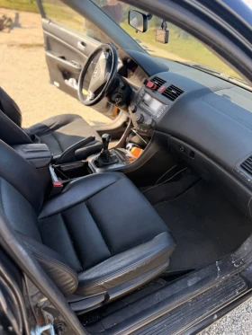 Honda Accord 2.0 i-VTEC, снимка 11