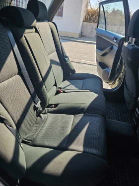 Toyota Avensis D4D, снимка 8