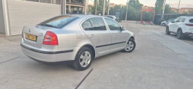 Skoda Octavia 1.6FSI-115к.с.* Климатроник* Седан* , снимка 17
