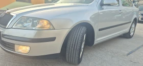Skoda Octavia 1.6FSI-115к.с.* Климатроник* Седан* , снимка 11