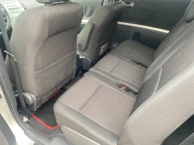 Toyota Corolla verso 1.8 ММТ, снимка 11