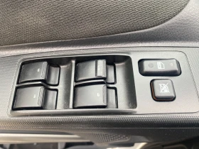 Toyota Corolla verso 1.8 ММТ, снимка 17