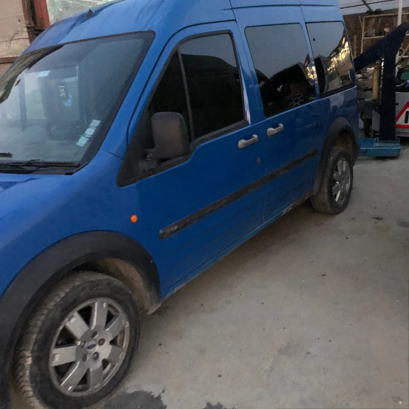 Ford Connect 1.8, снимка 2 - Автомобили и джипове - 46804483