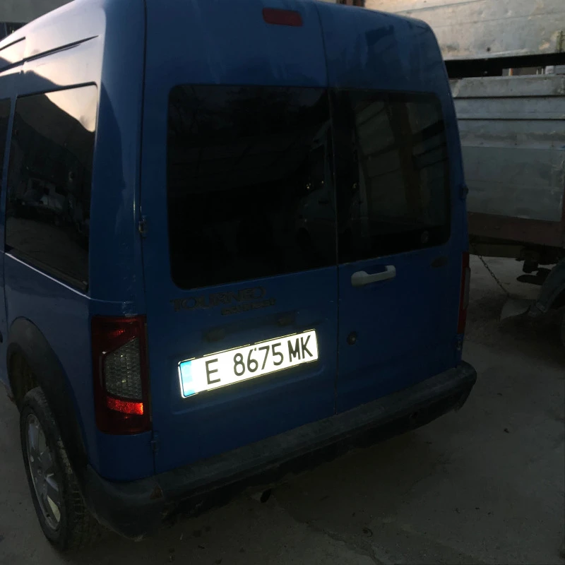 Ford Connect 1.8, снимка 4 - Автомобили и джипове - 47444515