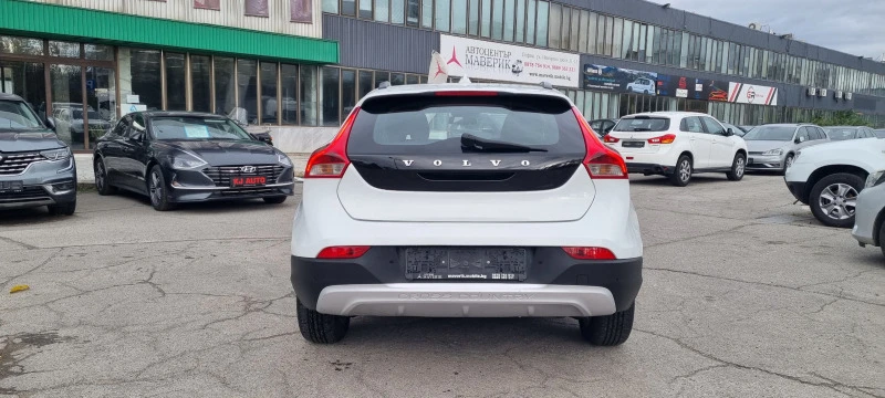 Volvo V40 Cross Country 1.6 D 114k.c UNIKAT ITALIA EURO 5B, снимка 5 - Автомобили и джипове - 43049522