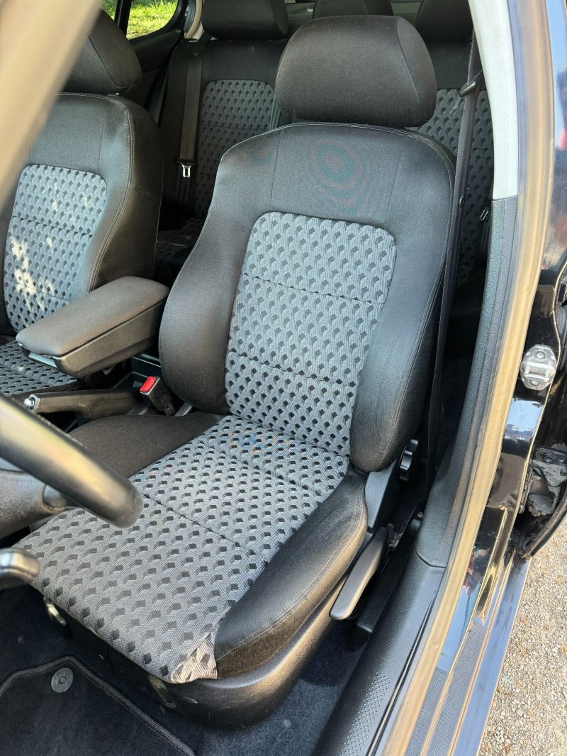 Seat Leon 1.8T LPG 180 6ck. , снимка 10 - Автомобили и джипове - 45270303