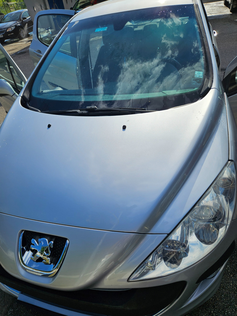 Peugeot 308, снимка 1 - Автомобили и джипове - 46363946