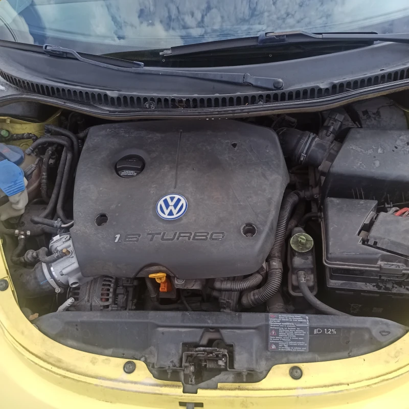 VW New beetle 18T, снимка 7 - Автомобили и джипове - 48379404