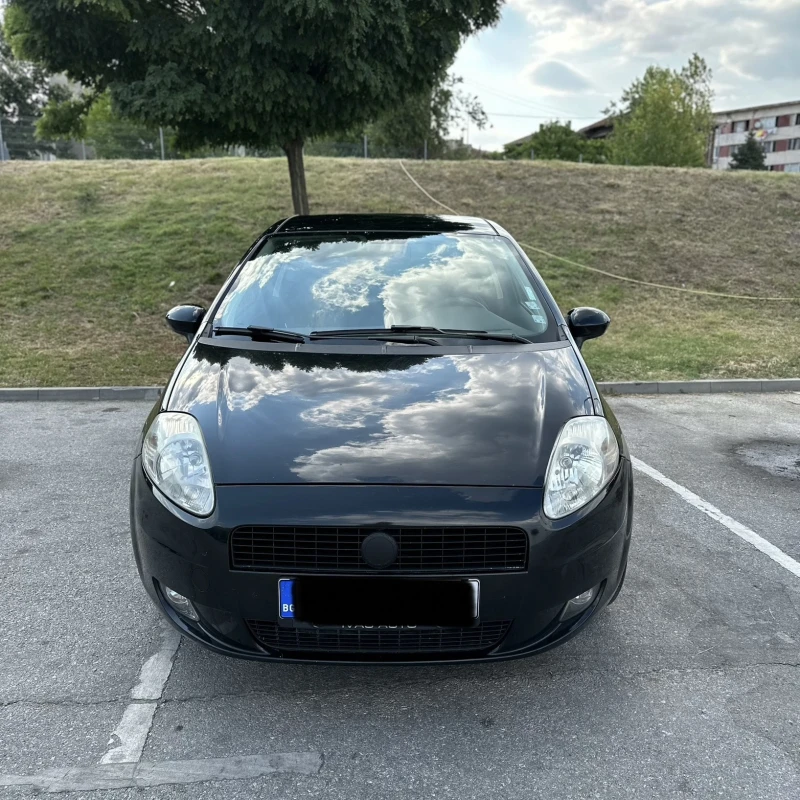 Fiat Punto 1.4 16v, снимка 2 - Автомобили и джипове - 48396548