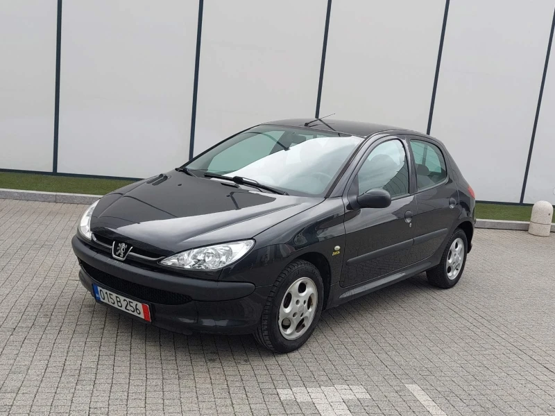 Peugeot 206 1.4HDI(68)* FACELIFT* НОВ ВНОС* , снимка 2 - Автомобили и джипове - 47524249