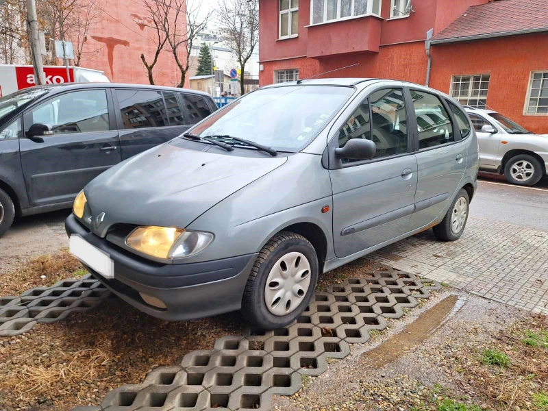 Renault Scenic van, снимка 1 - Автомобили и джипове - 48381599