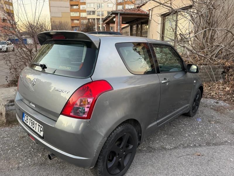 Suzuki Swift 1.3, снимка 5 - Автомобили и джипове - 48407177