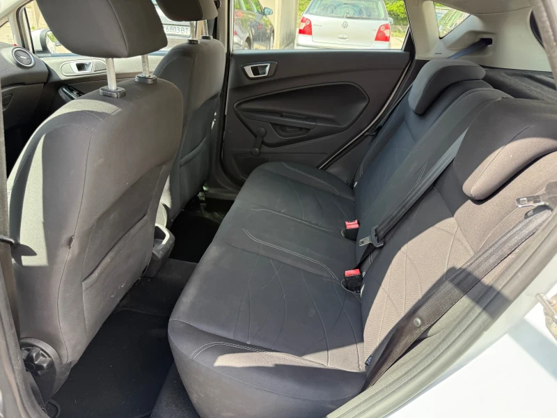 Ford Fiesta 100к.с.-TITANIUM-ПървиСобственик-НОВА-, снимка 3 - Автомобили и джипове - 51739813