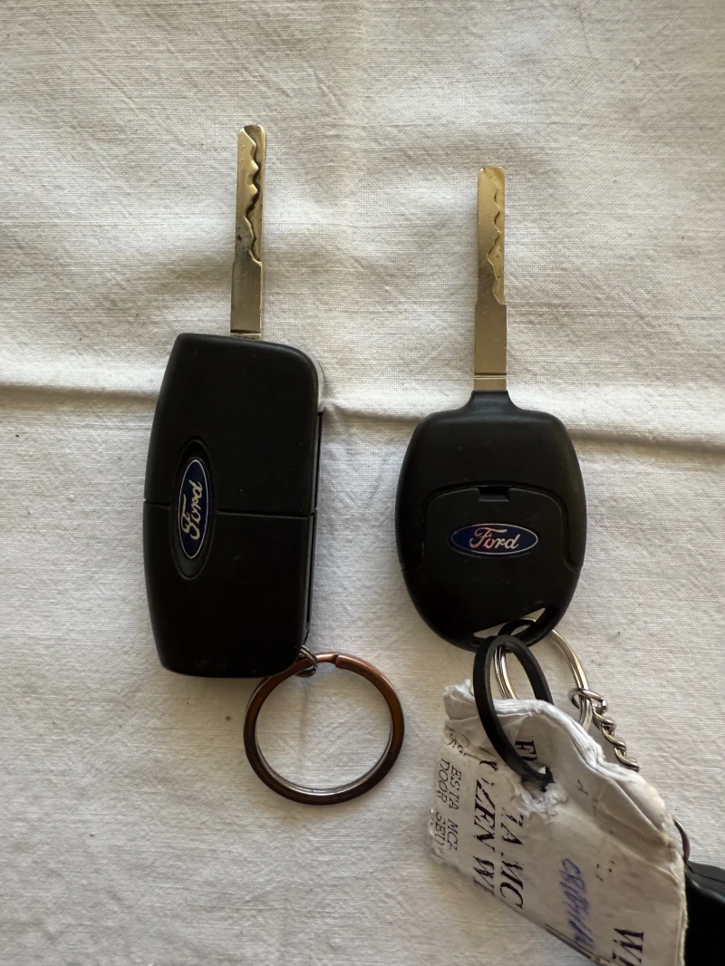 Ford Fiesta 100к.с.-TITANIUM-ПървиСобственик-НОВА-, снимка 13 - Автомобили и джипове - 51739813