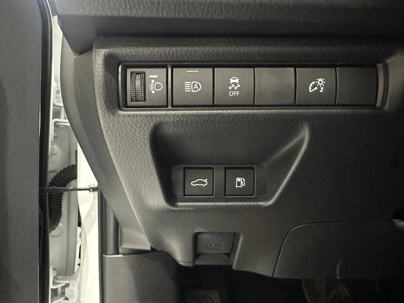 Toyota Camry EXECUTIVE, снимка 11 - Автомобили и джипове - 52090246