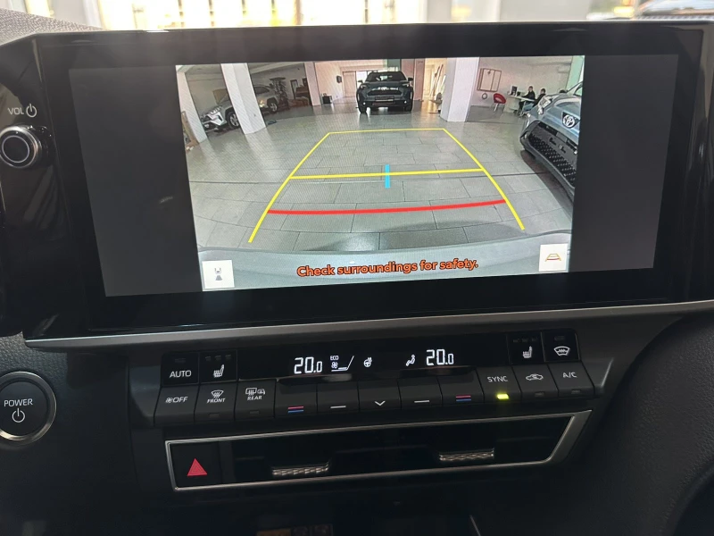 Toyota Camry EXECUTIVE, снимка 10 - Автомобили и джипове - 52090246