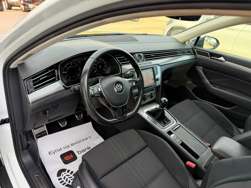 VW Alltrack 2.0tdi 150k.c* 4x4* Digital* Panorama* Highline* N, снимка 7 - Автомобили и джипове - 52150209