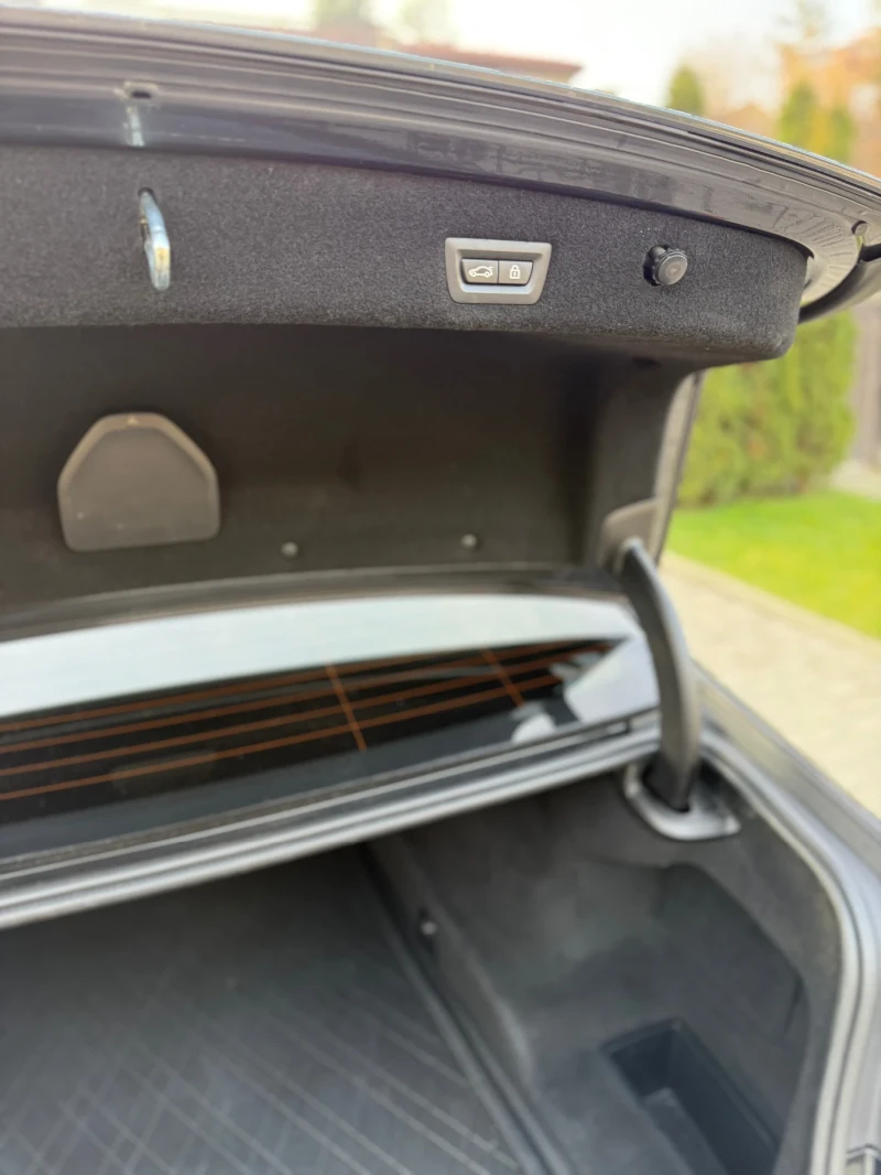 BMW 750 G12 X DRIVE , снимка 11 - Автомобили и джипове - 52722282