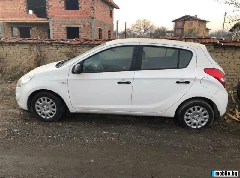 Hyundai I20 1.2 ГАЗ - изображение 3