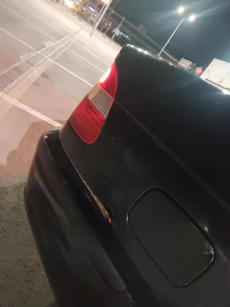 BMW 320 320d 150кс фейслифт, снимка 7 - Автомобили и джипове - 54229690