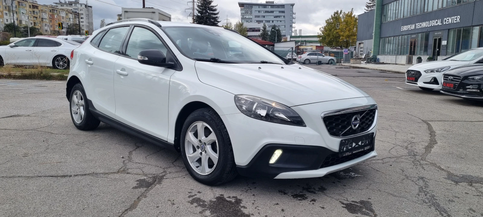 Volvo V40 Cross Country 1.6 D 114k.c UNIKAT ITALIA EURO 5B, снимка 1
