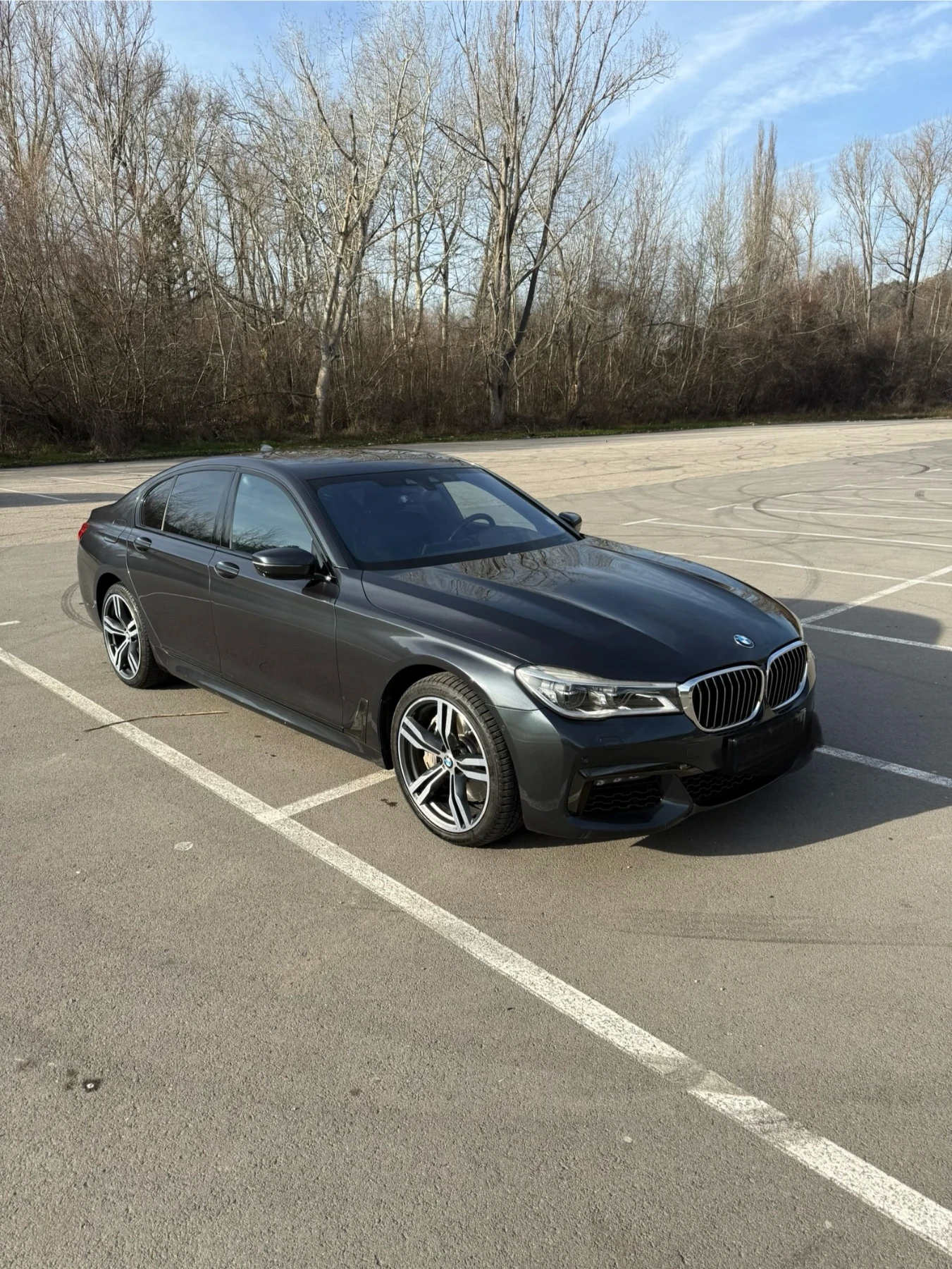 BMW 750 G12 X DRIVE , снимка 1