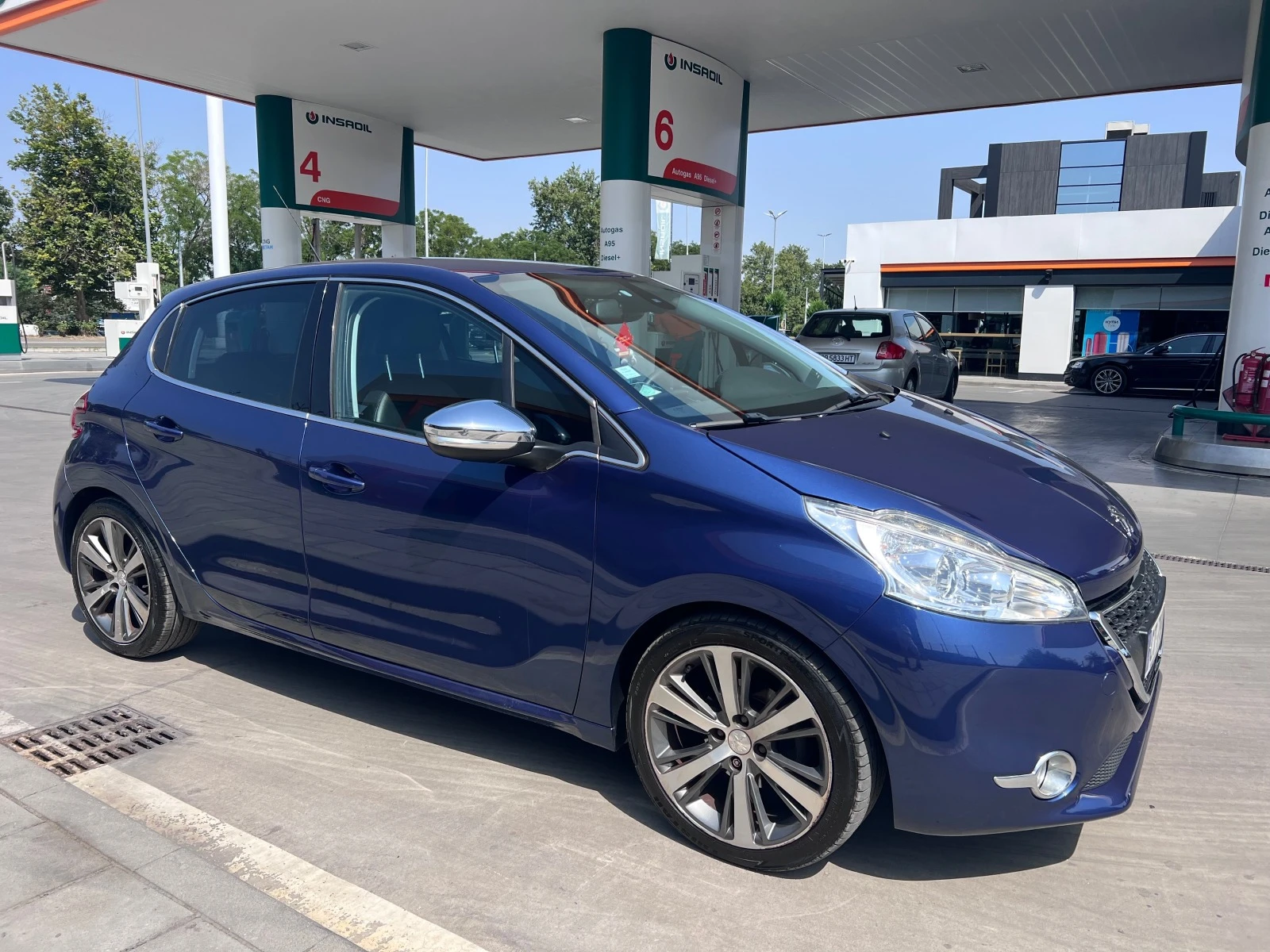 Peugeot 208 1.6 HDI real km - изображение 8