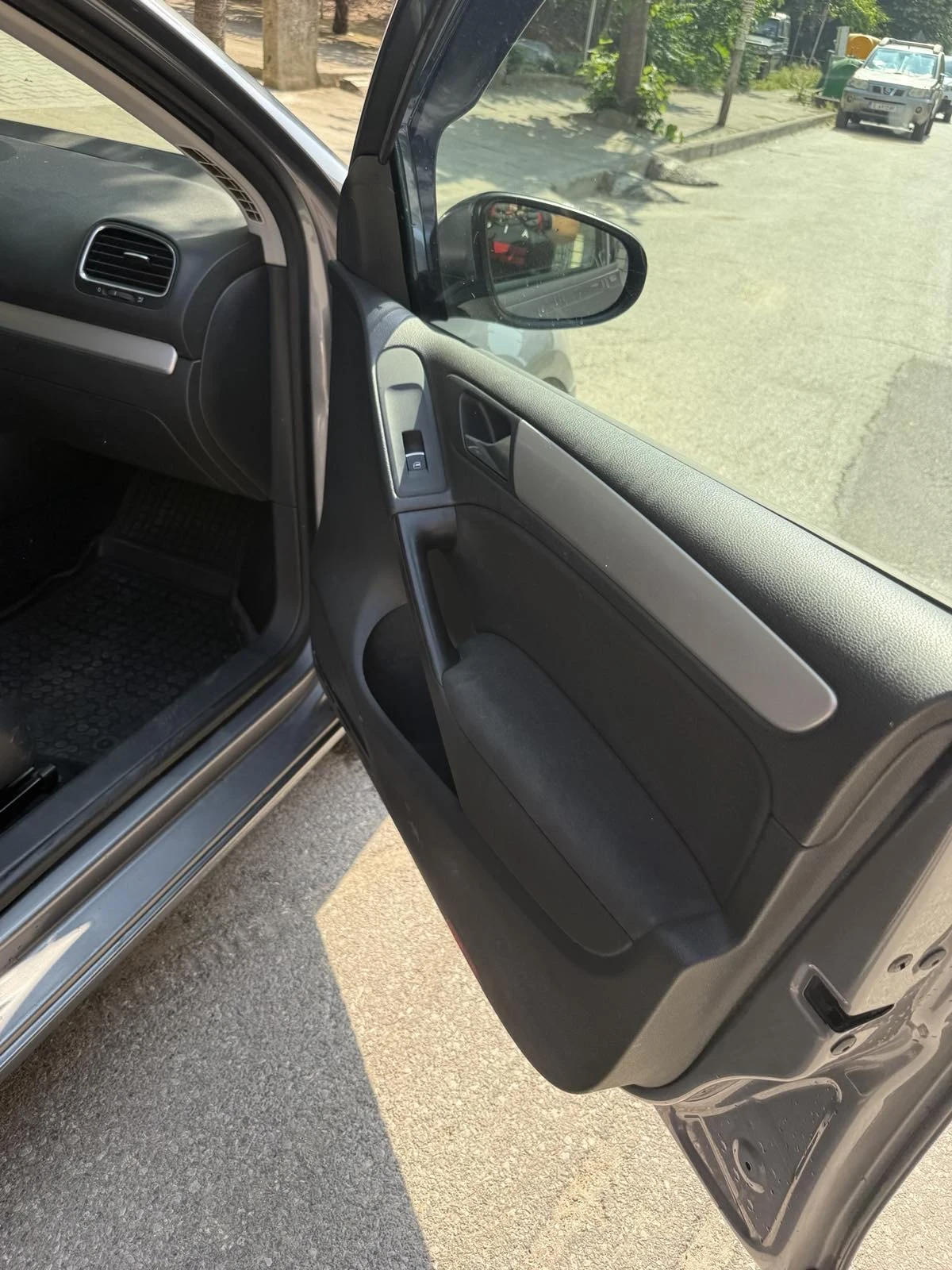 VW Golf | Mobile.bg   16