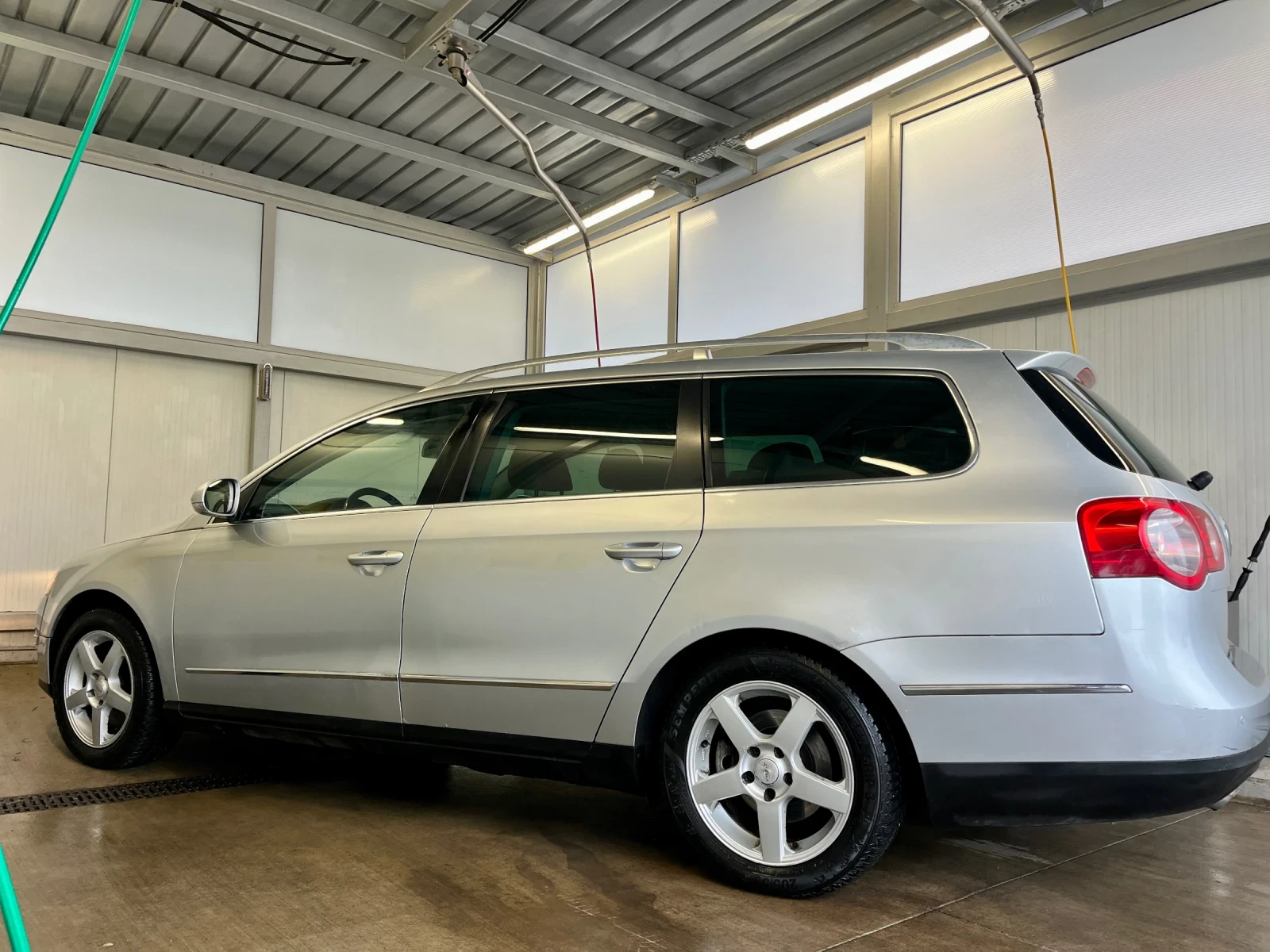 VW Passat HIGLINE 1.9 - изображение 5