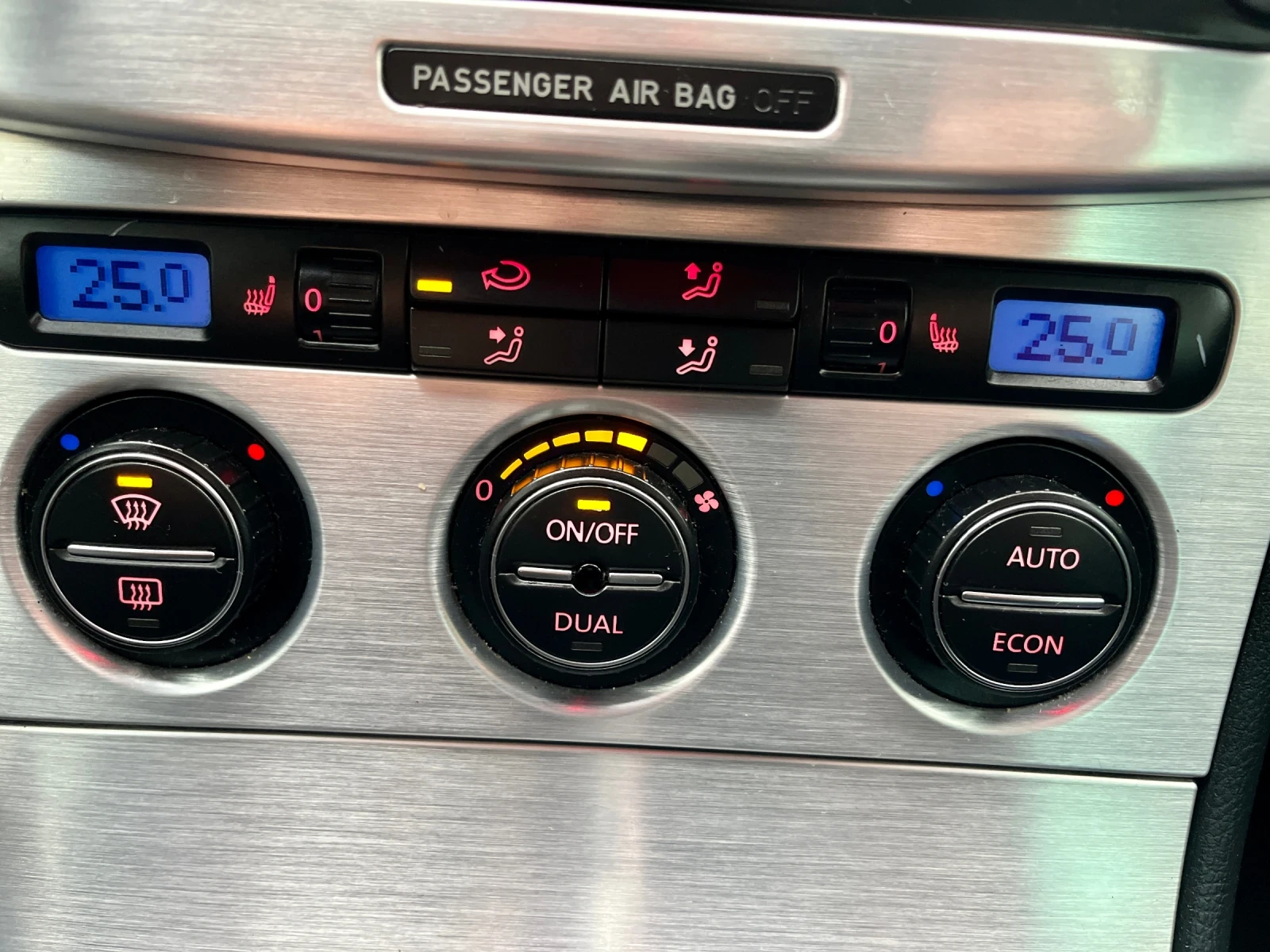 VW Passat HIGLINE 1.9 - изображение 9