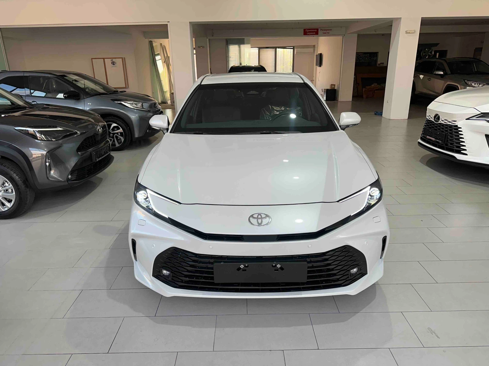 Toyota Camry EXECUTIVE | Mobile.bg   1