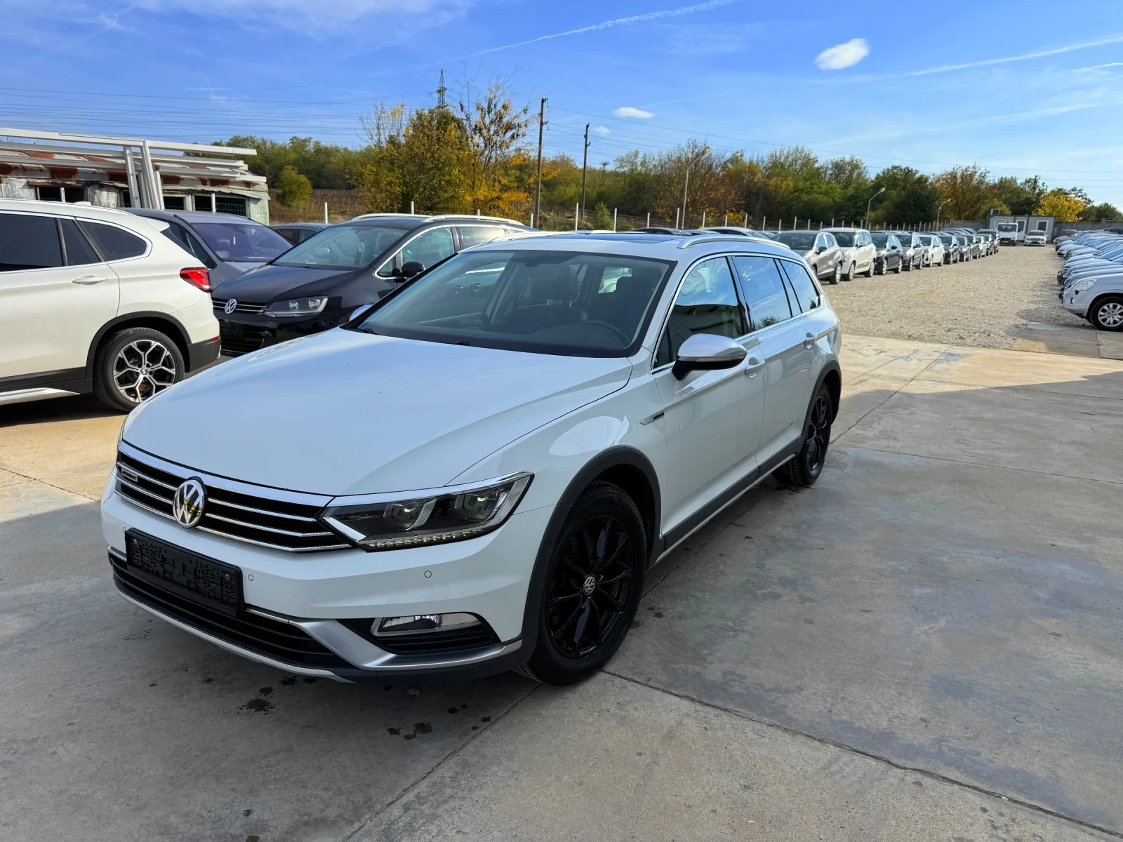 VW Alltrack 2.0tdi 150k.c* 4x4* Digital* Panorama* Highline* N - изображение 2