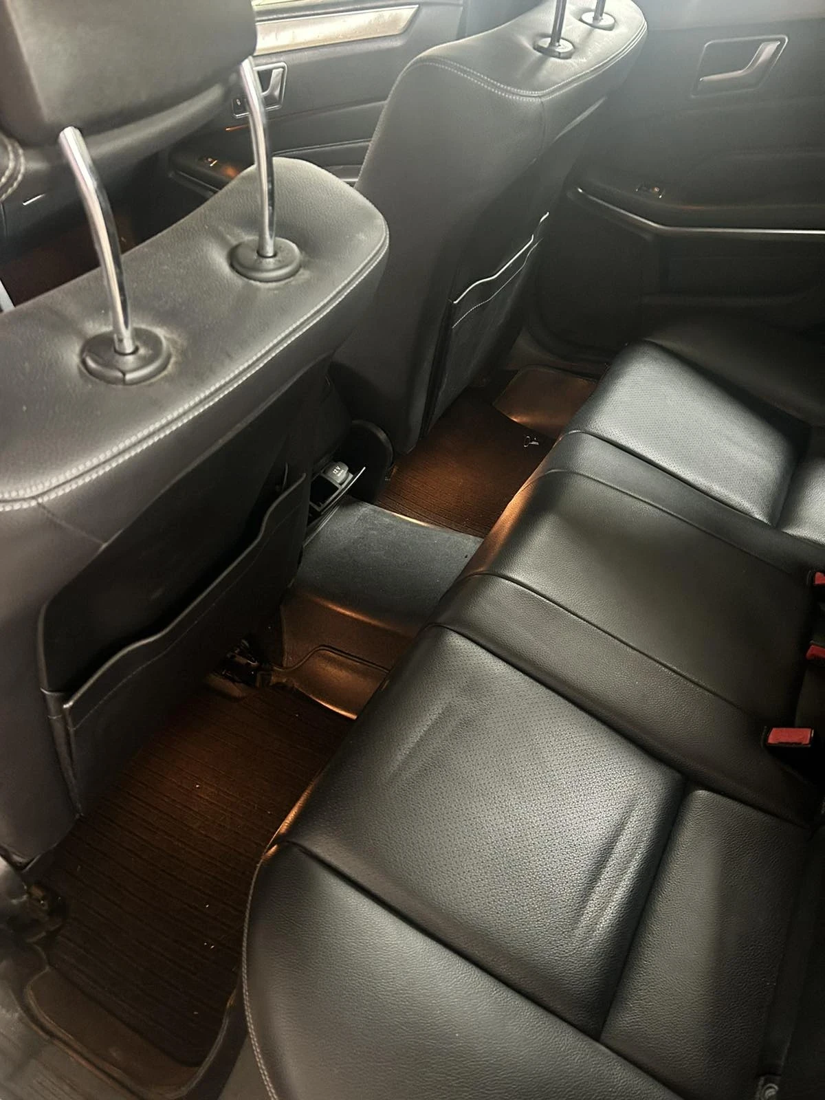 Mercedes-Benz E 200 2.2 CDI - изображение 10