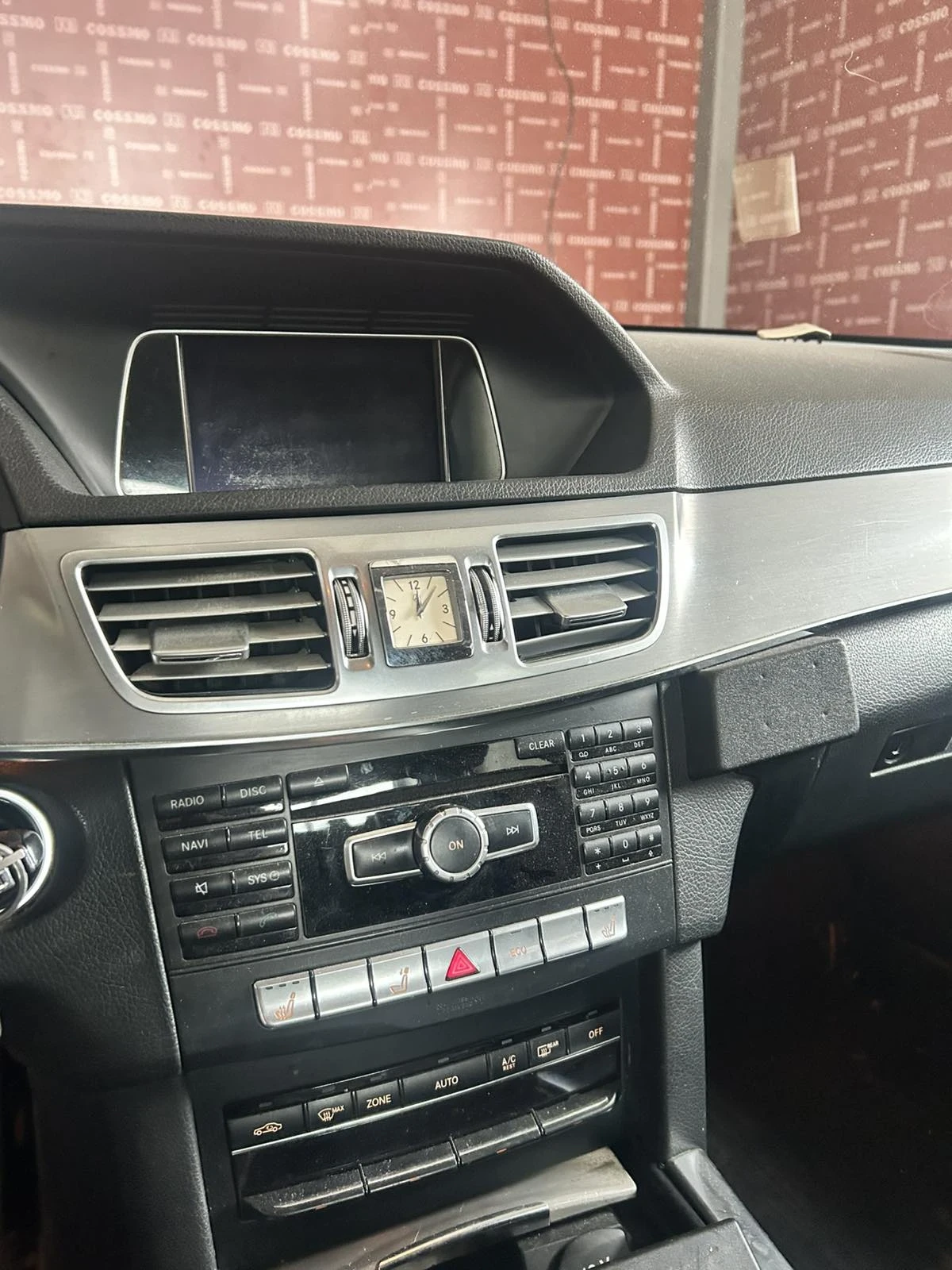 Mercedes-Benz E 200 2.2 CDI - изображение 7