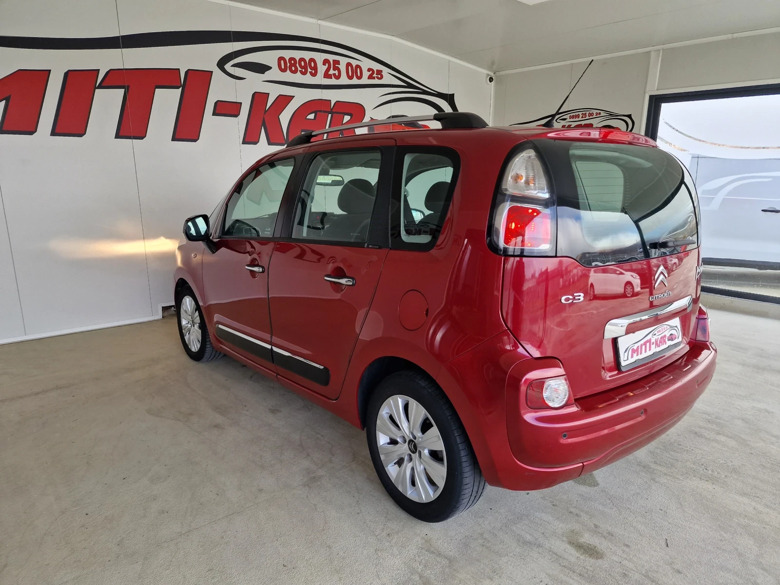 Citroen C3 Picasso 1.6 92kc EURO 5B - изображение 5