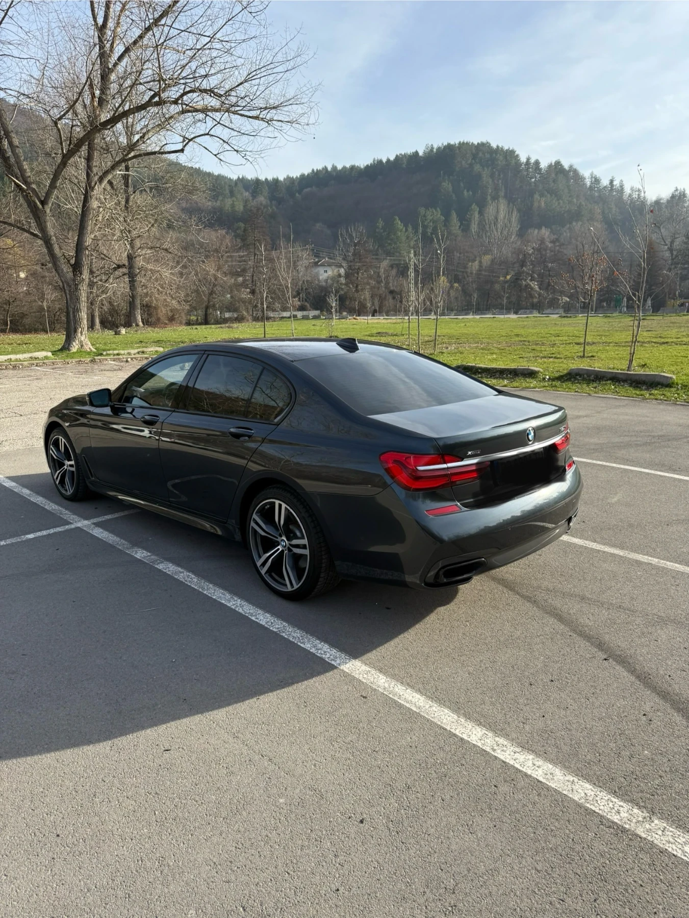 BMW 750 G12 X DRIVE  - изображение 3