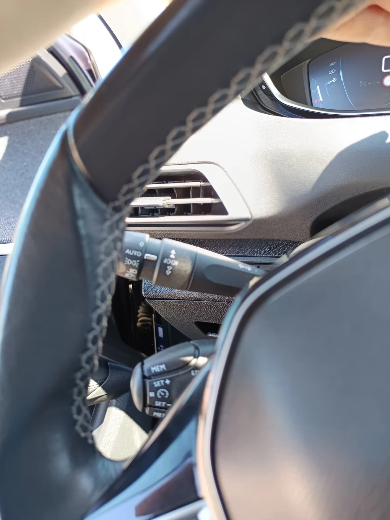 Peugeot 5008 Allure 1200 | Mobile.bg � ����������� 11