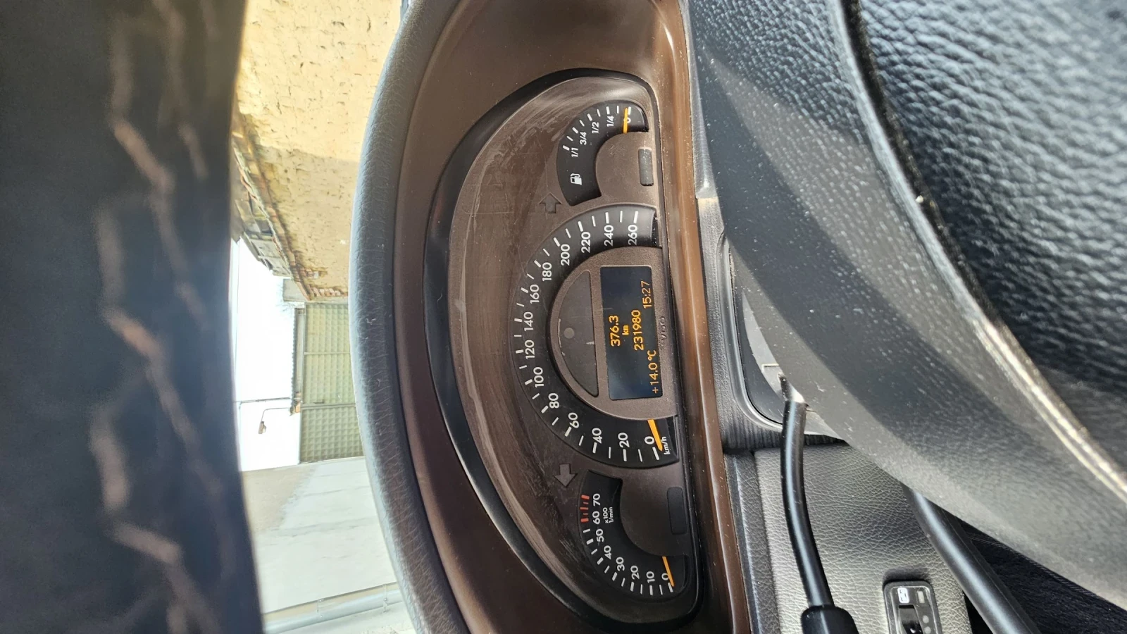 Mercedes-Benz C 180, снимка 6 - Автомобили и джипове - 53735968