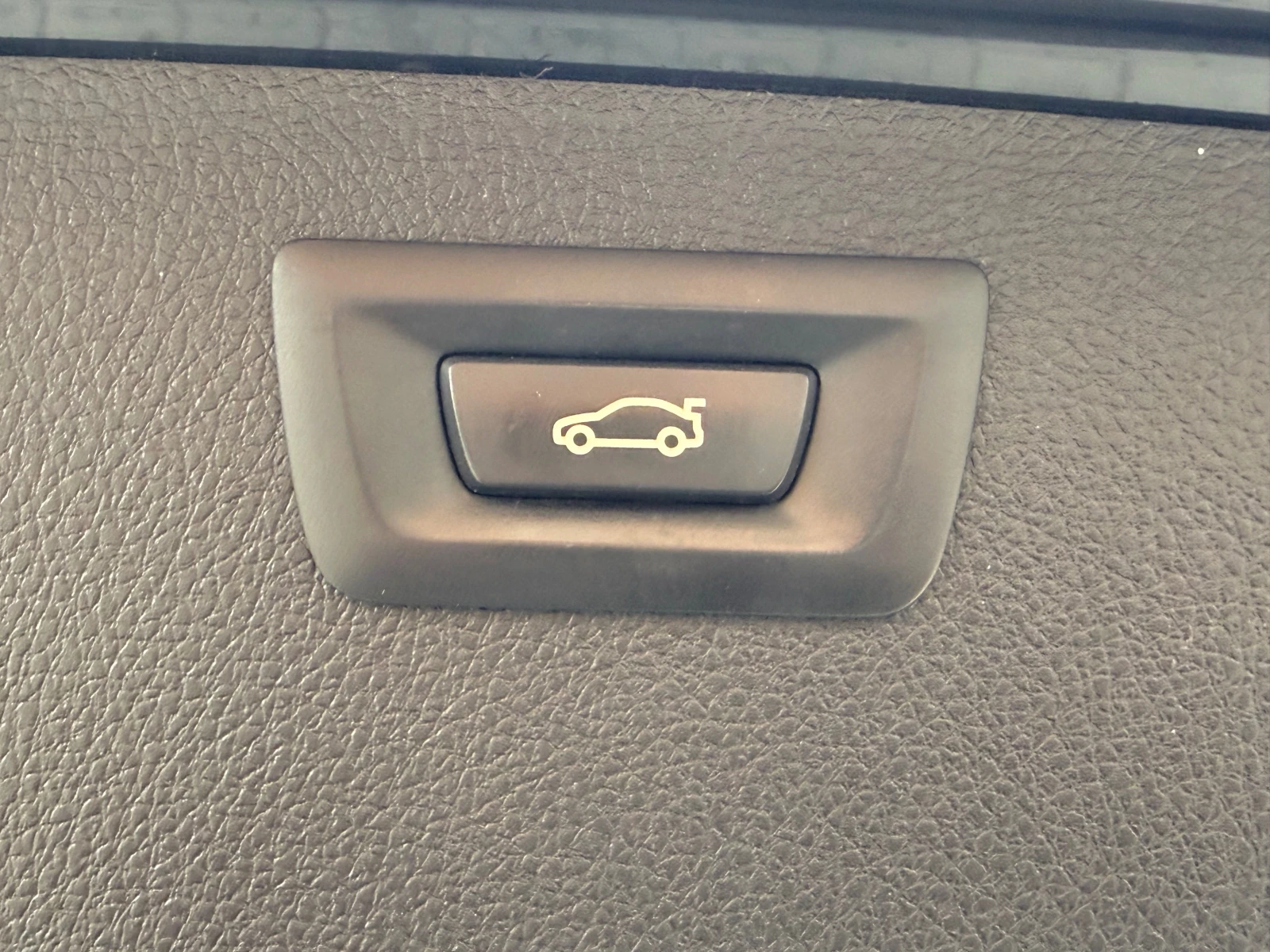 BMW 320 F31 320d X-Drive LCI, снимка 15 - Автомобили и джипове - 53812714