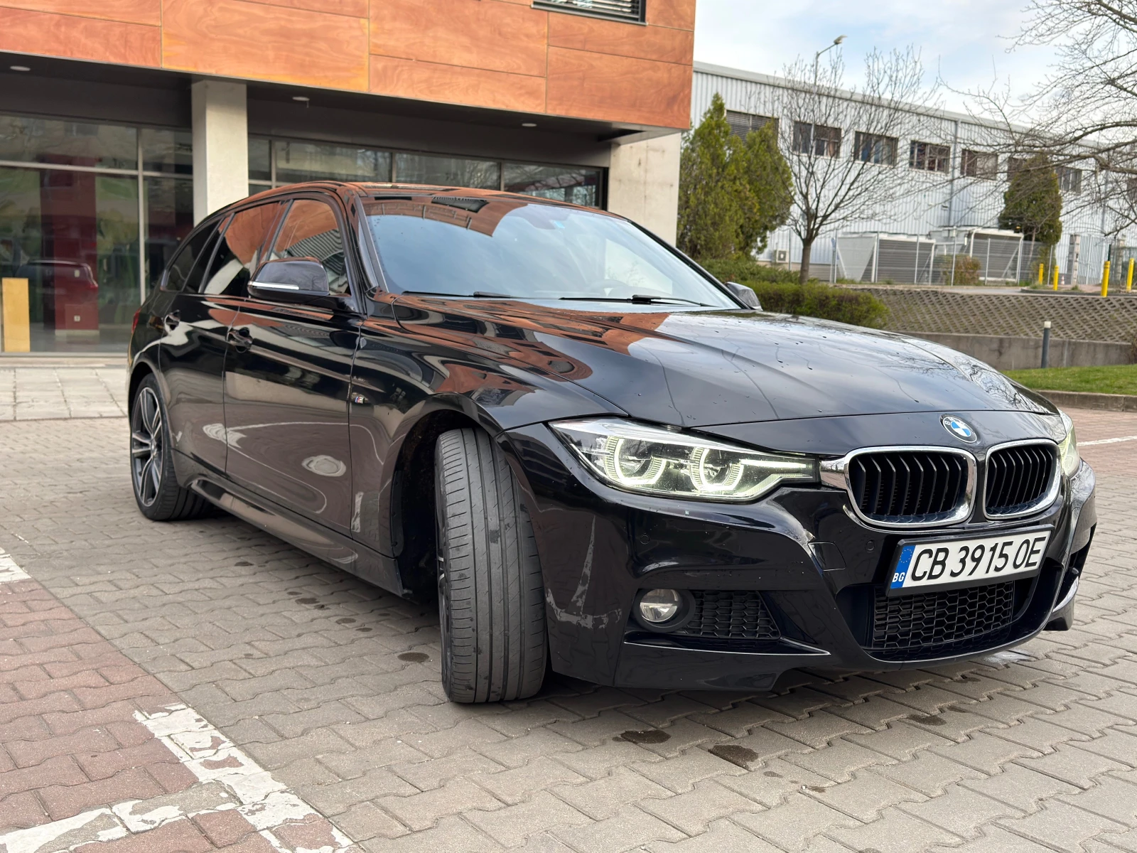 BMW 320 F31 320d X-Drive LCI, снимка 3 - Автомобили и джипове - 53812714