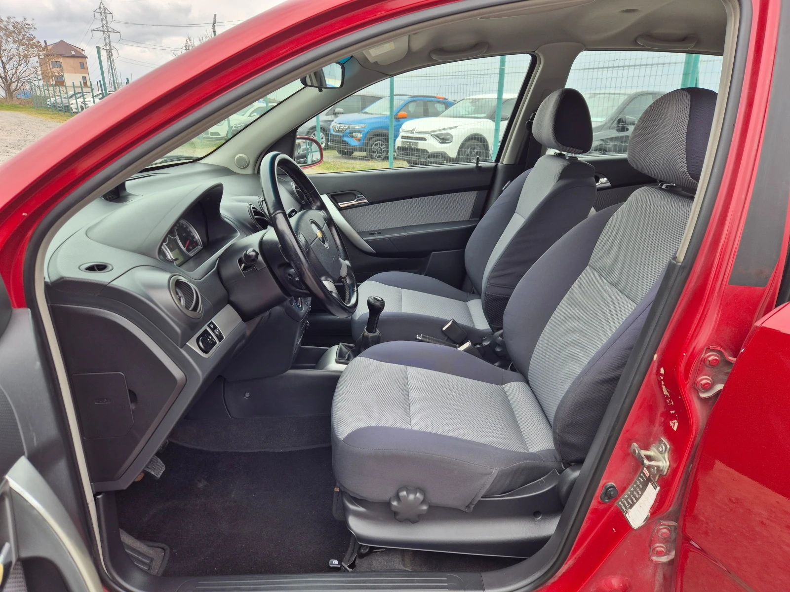 Chevrolet Aveo 1.2i Газ BRC, снимка 13 - Автомобили и джипове - 53894211