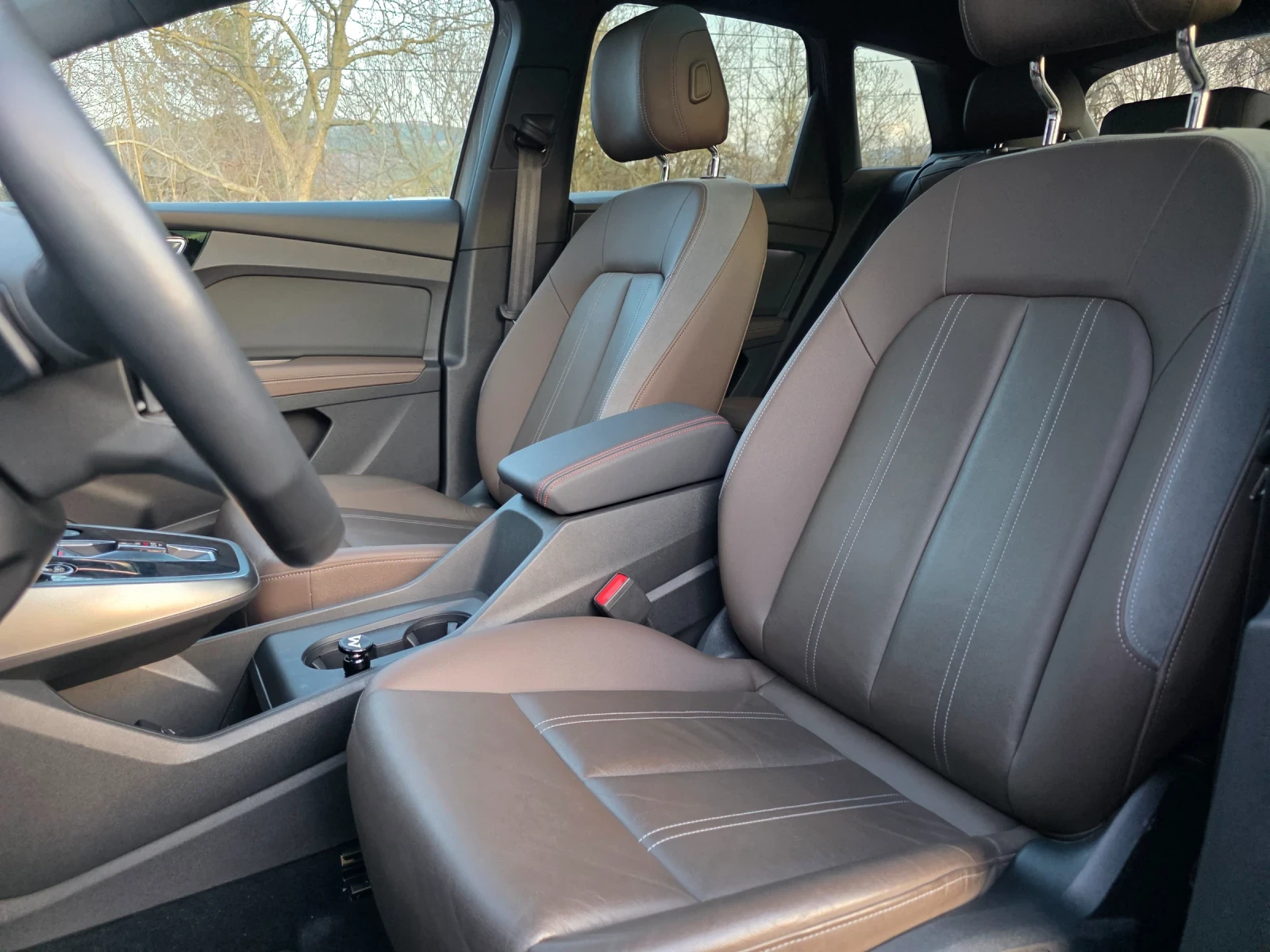 Audi E-Tron Q4-Etron 80000km , снимка 12 - Автомобили и джипове - 53946580