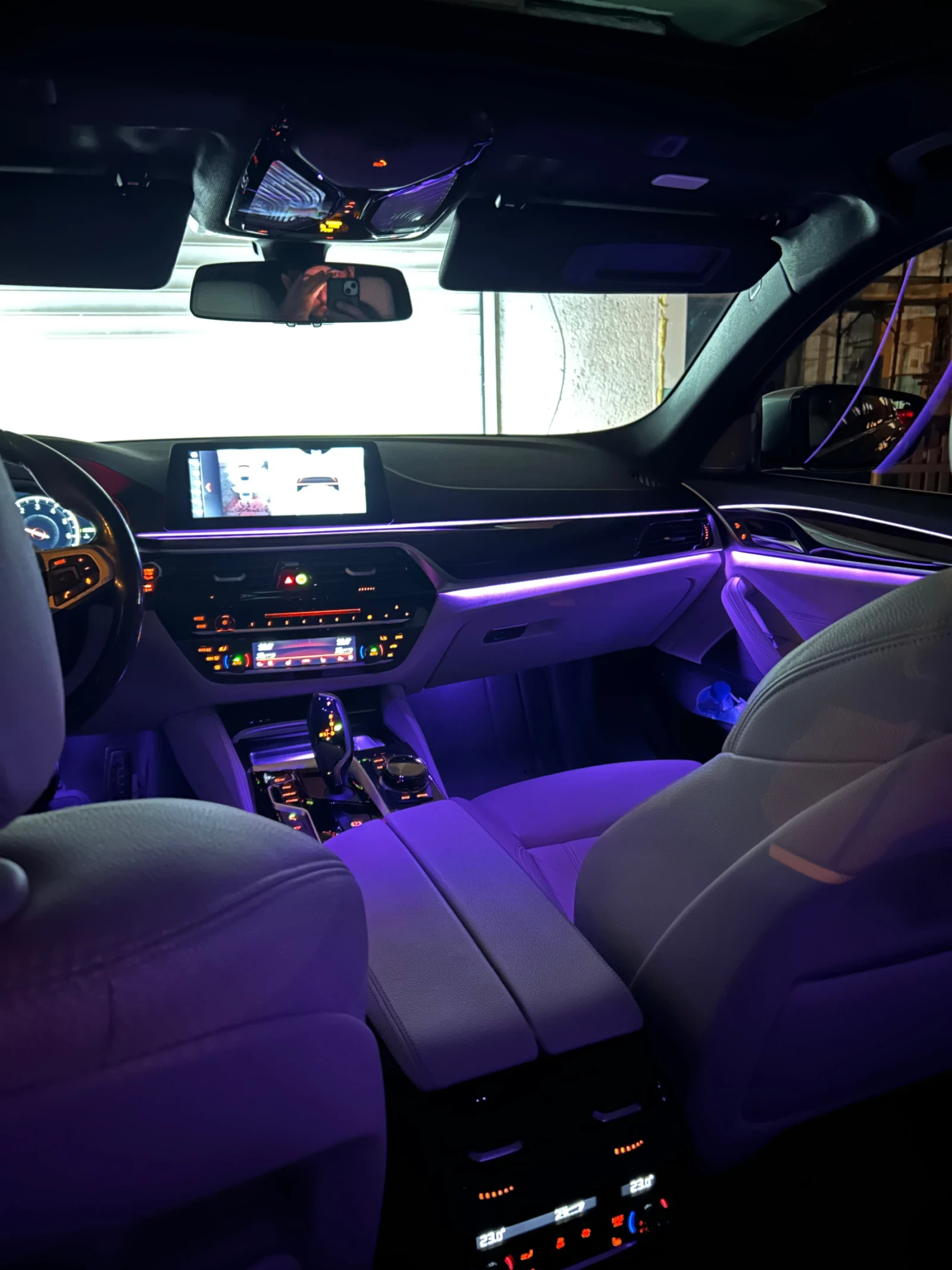 BMW 530  X-drive, снимка 15 - Автомобили и джипове - 54016102