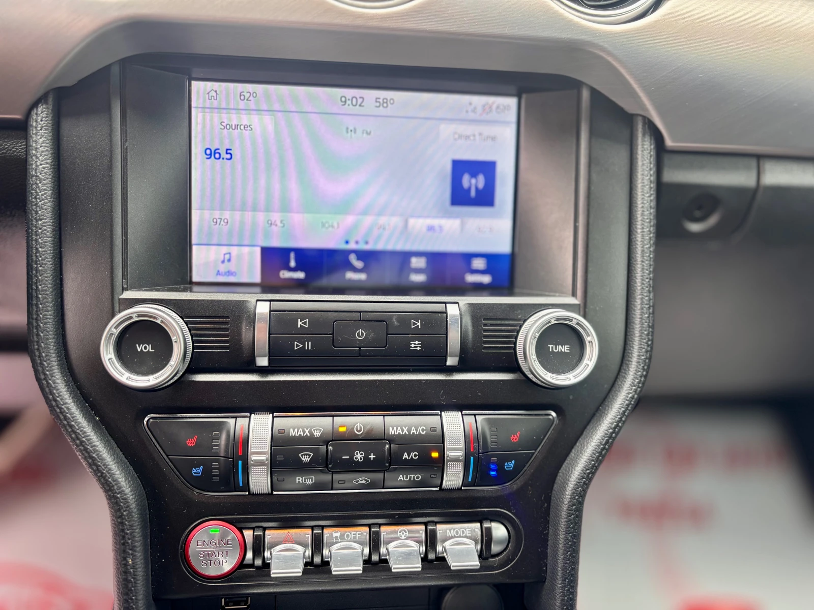 Ford Mustang, снимка 12 - Автомобили и джипове - 54300632