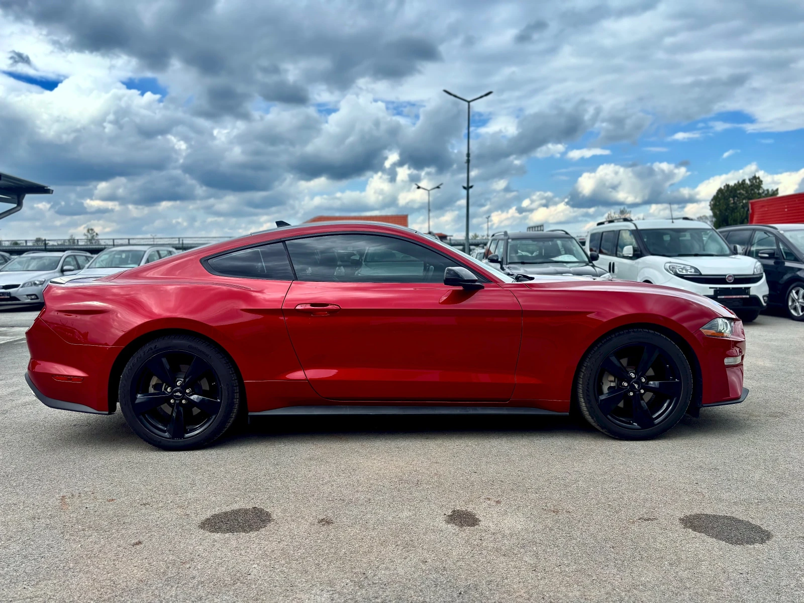 Ford Mustang, снимка 4 - Автомобили и джипове - 54300632