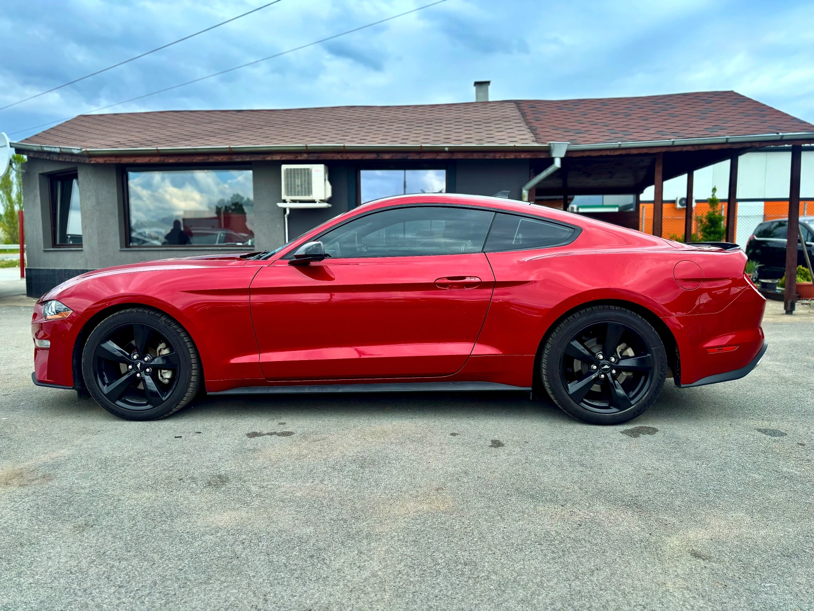 Ford Mustang, снимка 5 - Автомобили и джипове - 54300632