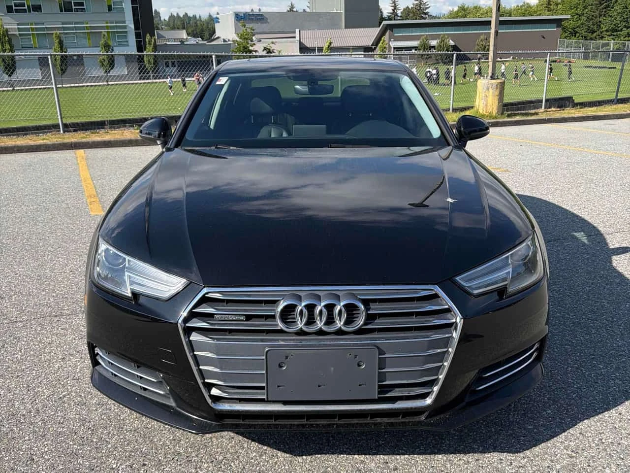 Audi A4 АВТОКРЕДИТ * ОТ ПРЕДСТАВИТЕЛСТВО , снимка 2 - Автомобили и джипове - 54710143