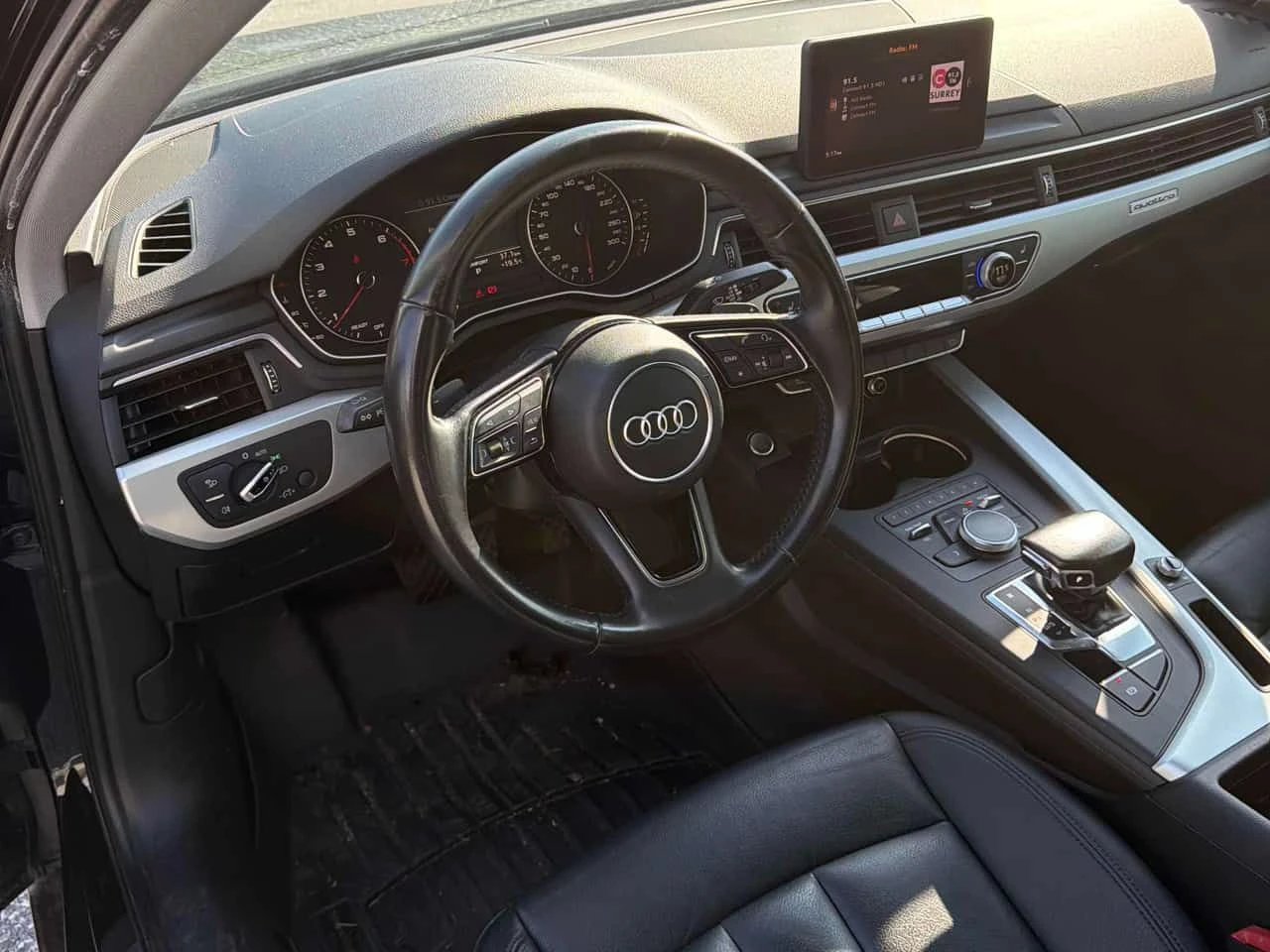 Audi A4 АВТОКРЕДИТ * ОТ ПРЕДСТАВИТЕЛСТВО , снимка 7 - Автомобили и джипове - 54710143