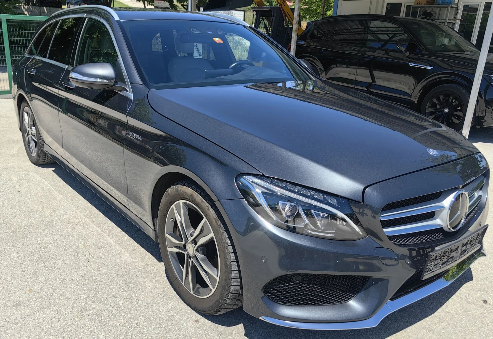 Mercedes-Benz C 400 90х.км/AMG/ШВЕЙЦАРИЯ/СЕРВ.ИСТОРИЯ/4-MATIC, снимка 4 - Автомобили и джипове - 54929559