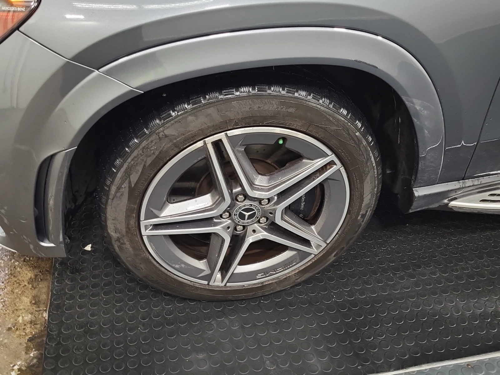 Mercedes-Benz GLE 450 AMG * * BURMSTER * * CARFAX * * АВТО КРЕДИТ * * , снимка 5 - Автомобили и джипове - 54964385